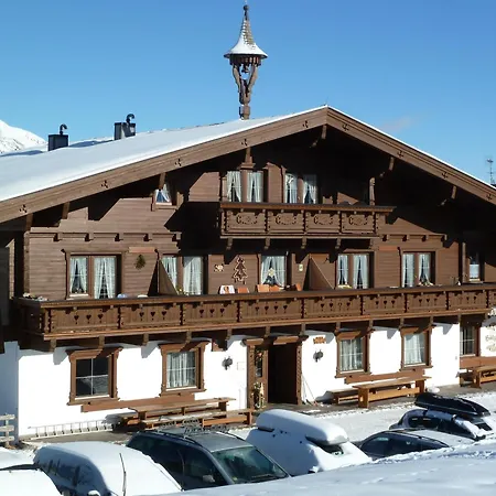 Lägenhet Haus Hoelzlbauer 4